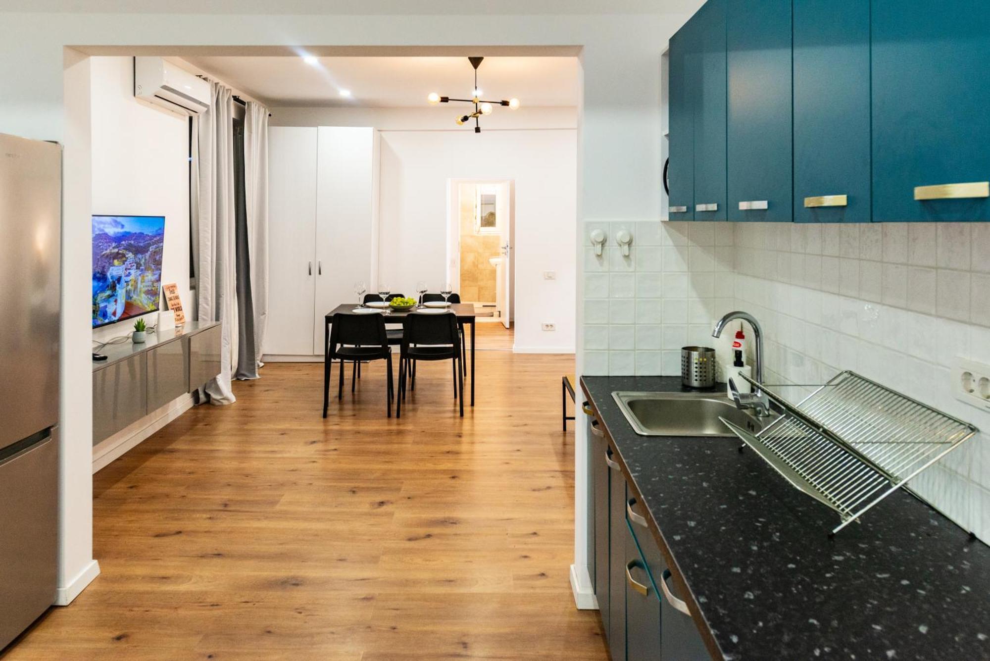 Ultracentral Spacious Apartment 4Br Bucureşti Ngoại thất bức ảnh
