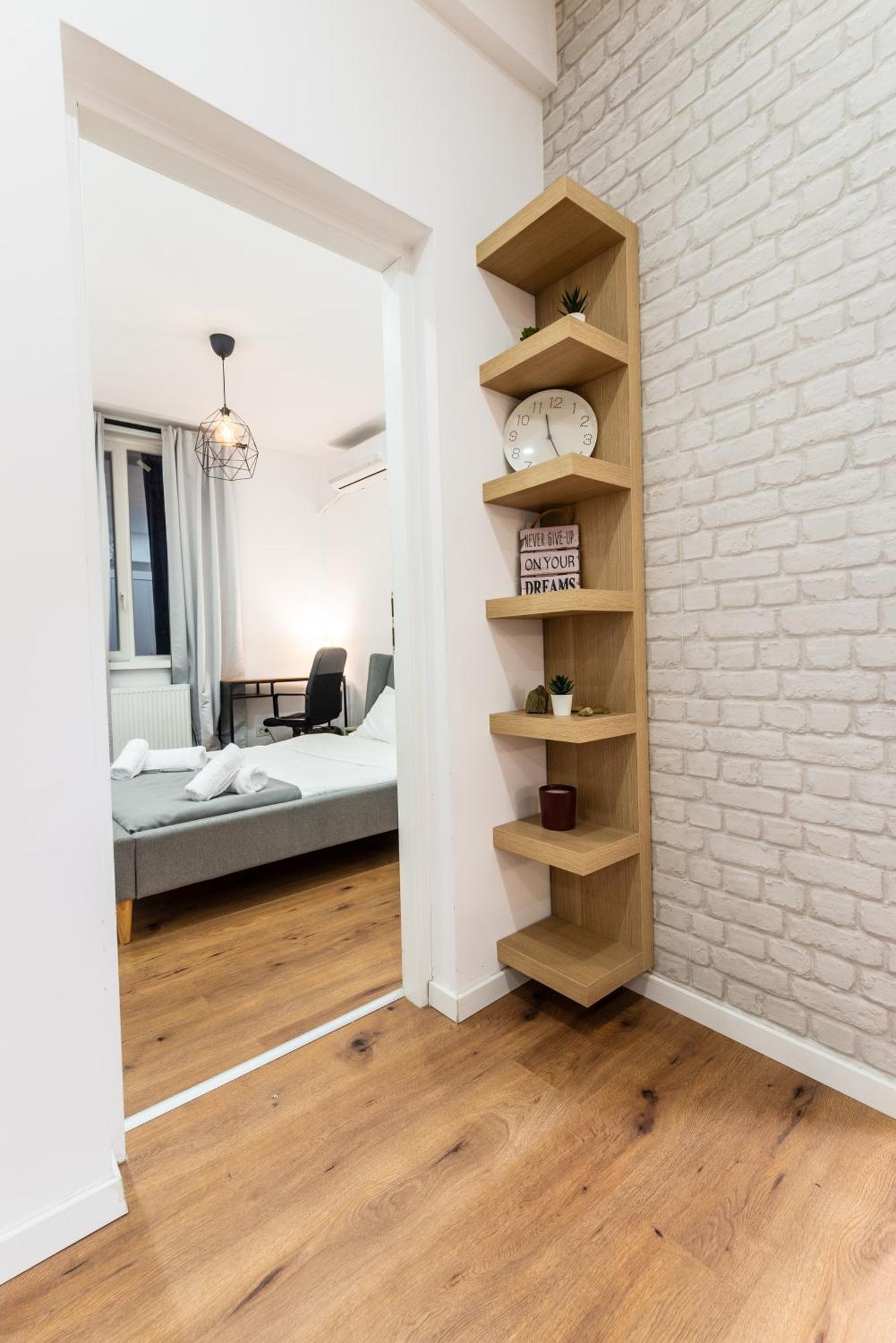 Ultracentral Spacious Apartment 4Br Bucureşti Ngoại thất bức ảnh